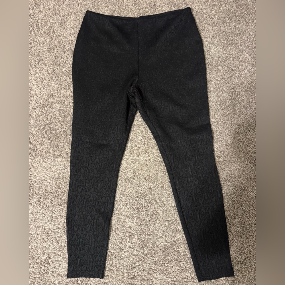 Lysse Black patterned leggings